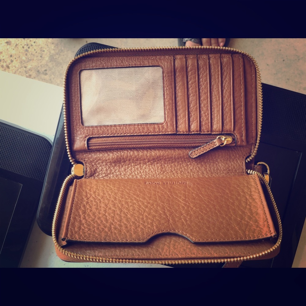 Michael Kors Wristlet Wallet - Great Condition!
